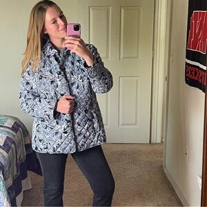 Quilted Jacket in Blue/White Paisley